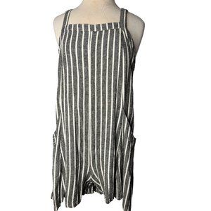 Abound Romper Shorts Women's Large Gray White Stripes Straps Open Back Pockets T